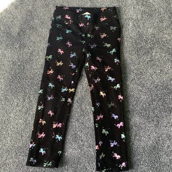 Girls black pants with colorful sparkly unicorn pattern. Size 6. Brand H&M. - Picture 1 of 6
